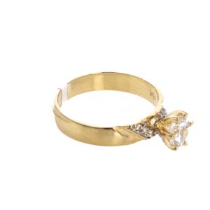 ANILLO DE COMPROMISO CON ZIRCONES 18K