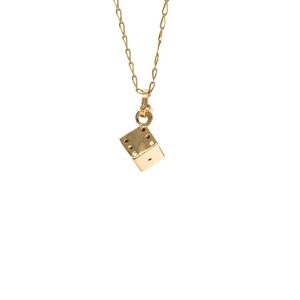 DIJE DADO 18K