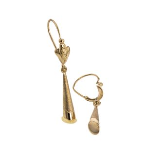 ARETES ZARCILLOS PATA DE CABRA 18K