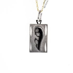 DIJE PLACA VIRGEN ORO BLANCO 18K