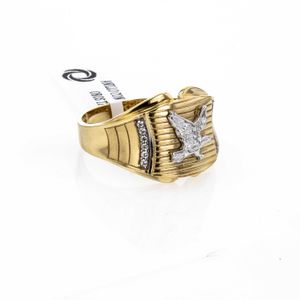 ANILLO CON AGUILA 2 OROS TK