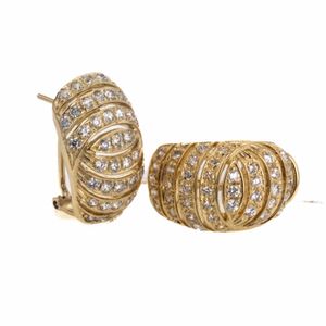 ARETES CORTOS CON ZIRCONES 18K