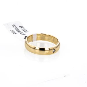 ANILLO MATRIMONIO LISO PIEDRA 18K