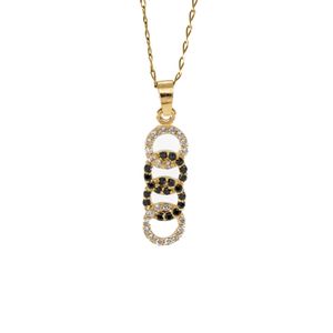 DIJE CON ZIRCONES 18K